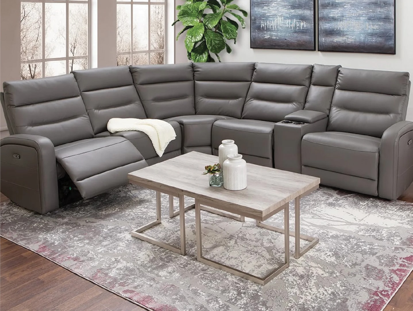 Power Reclining Sectional