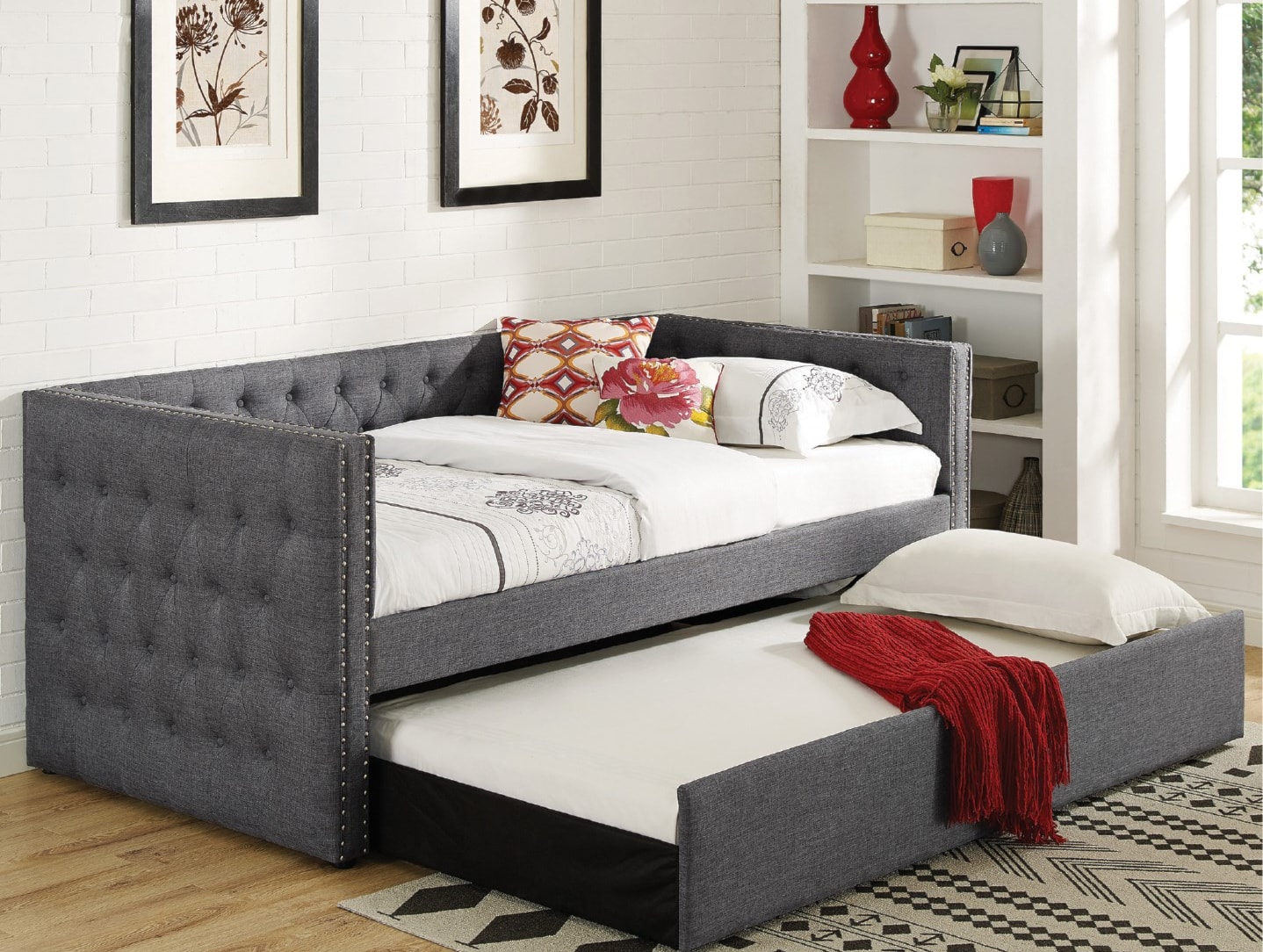 Daybeds and Futons