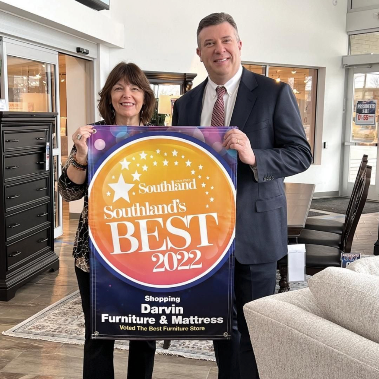 2022 - Darvin Voted Best Furniture Store 